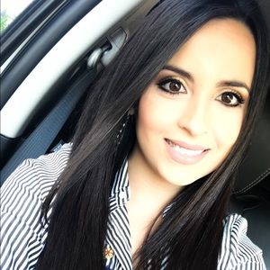 Meet your Posher, Fatima